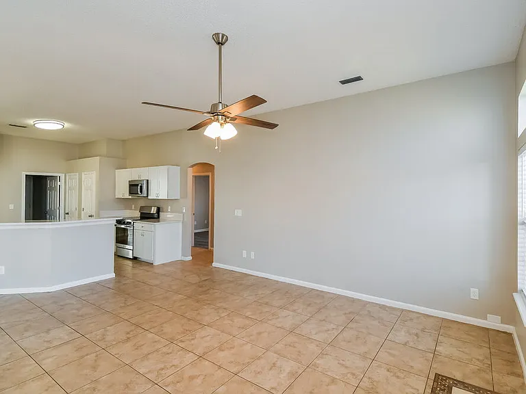 3948 Heavenside Ct — Photo 3