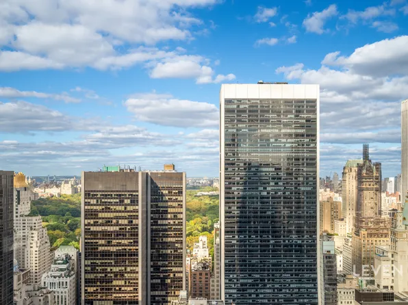 15 West 53rd Street image 3 of 20