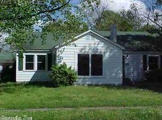 420 NE 1st St, England, AR 72046