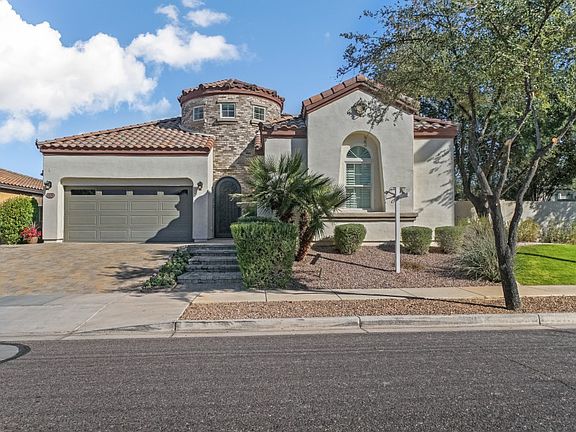 3rd image of 4576 E Portola Valley Dr
