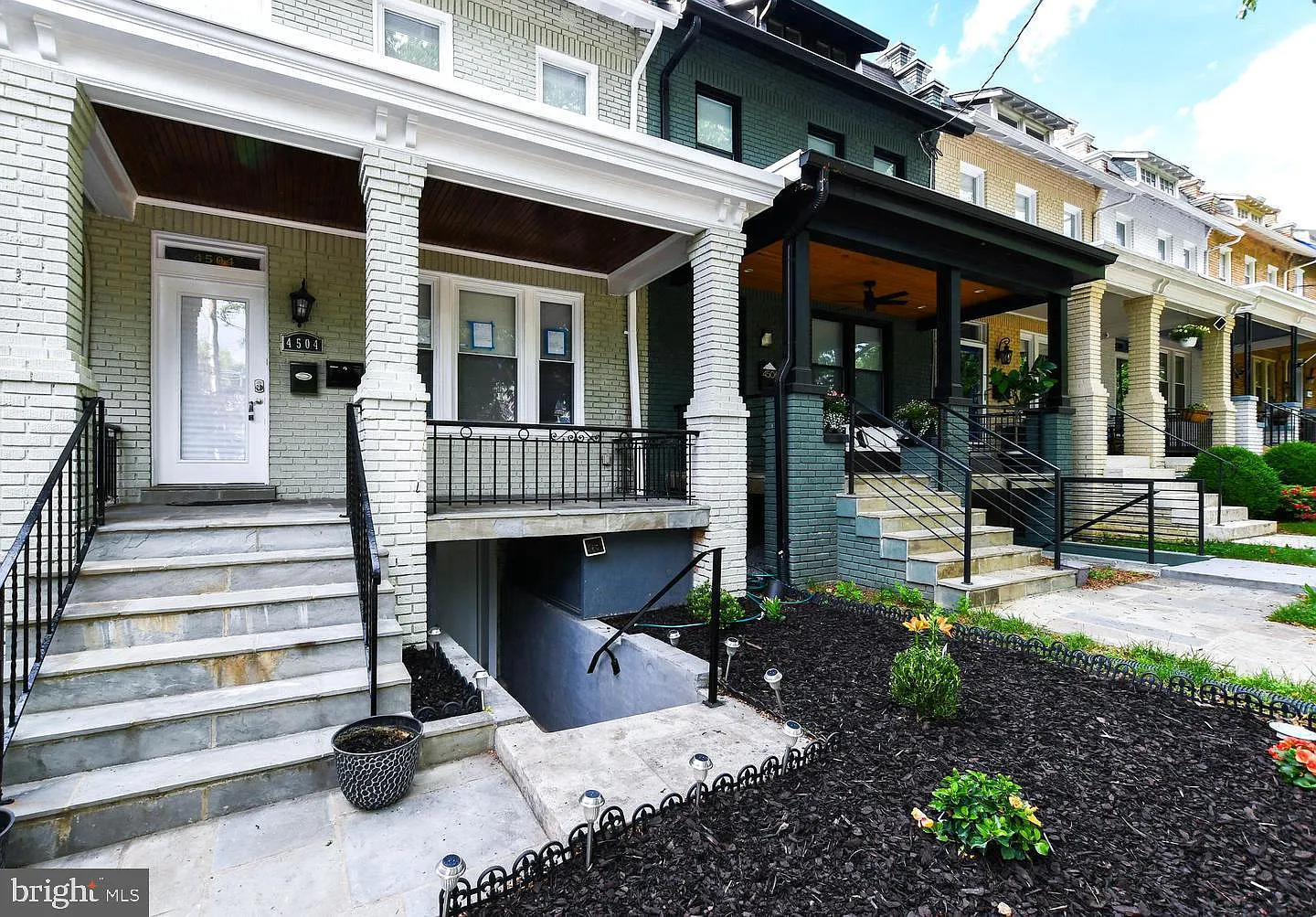 4 bed, 3.5 bath, 3269 sqft, $5,500 — Photo 3