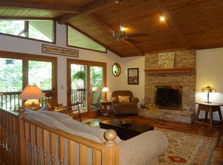 348 Centre Farms Rd, Franklin, NC 28734