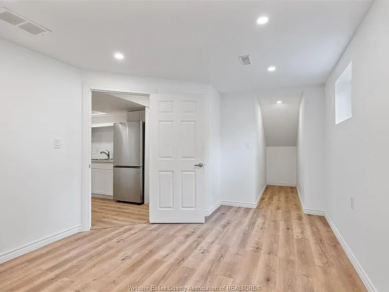 115 Washington Ct #LOWER — Photo 7