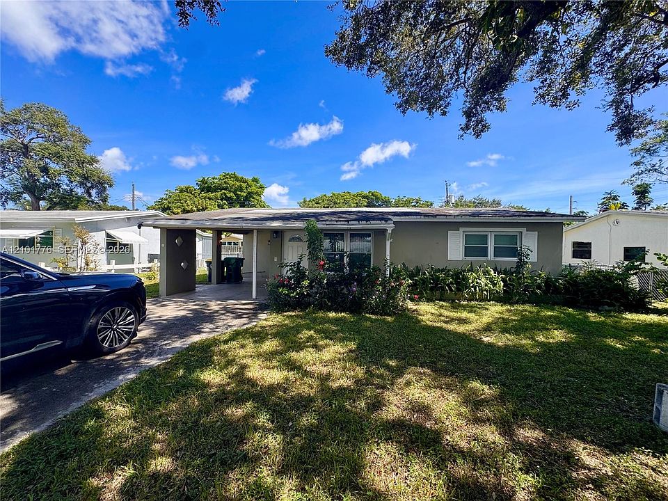 1st image of 4720 SW 25th Ter