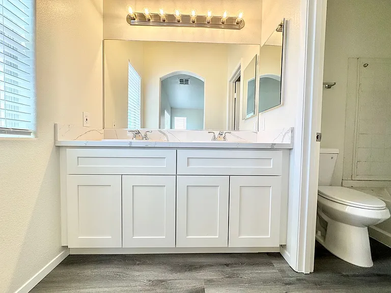 8745 Tomnitz Ave #103 — Photo 24