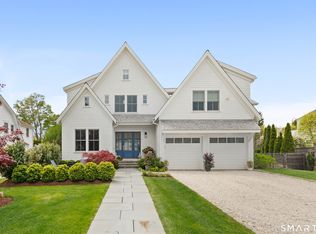 15 Roosevelt Rd, Westport, CT 06880