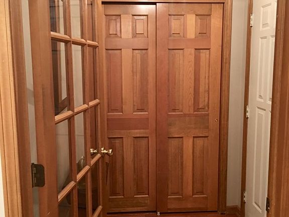 2nd image of 5 Parkington Cir