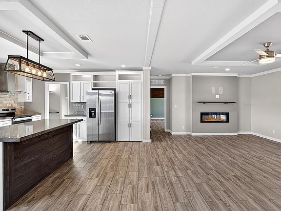 3rd image of 5 Elk Rd