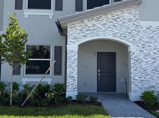 95 SE 11th Ave, Florida City, FL 33034