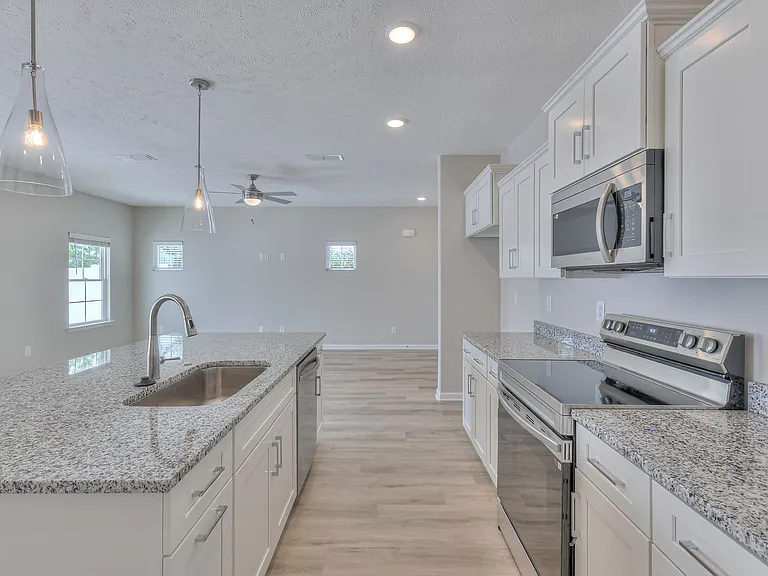 22 Hardwood Rd — Photo 10