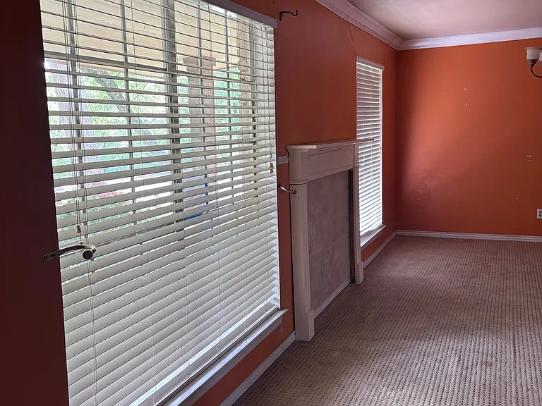 3764 Kiest Valley Pkwy — Photo 11