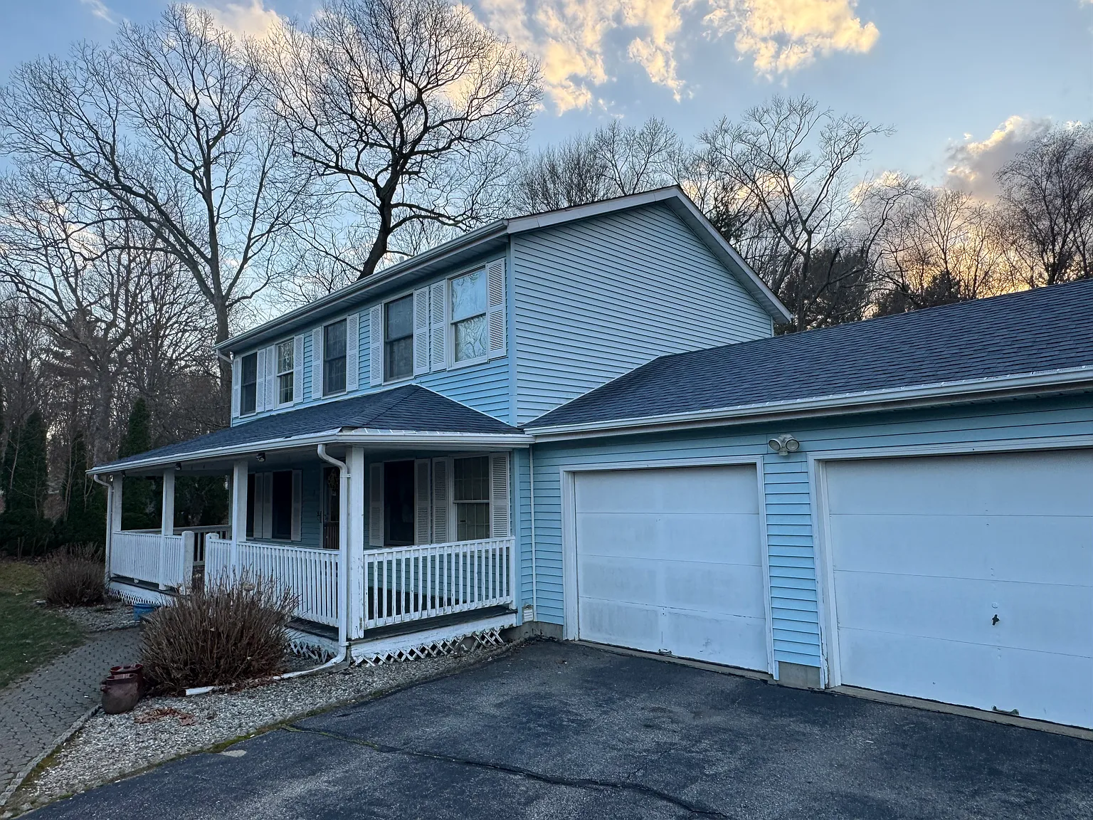 3 bed, 2.5 bath, 1704 sqft, $2,800 — Photo 1