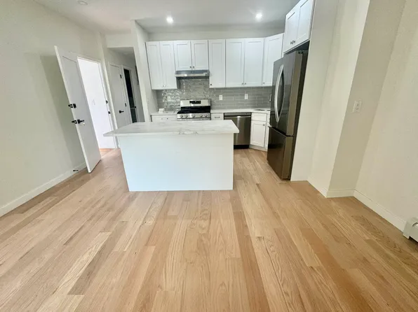 22-56 Steinway Street 3 image 1 of 10