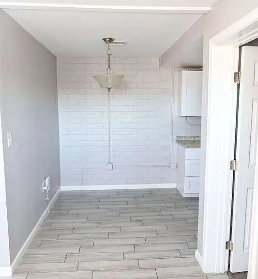 561 S Meridian Rd #2 — Photo 15