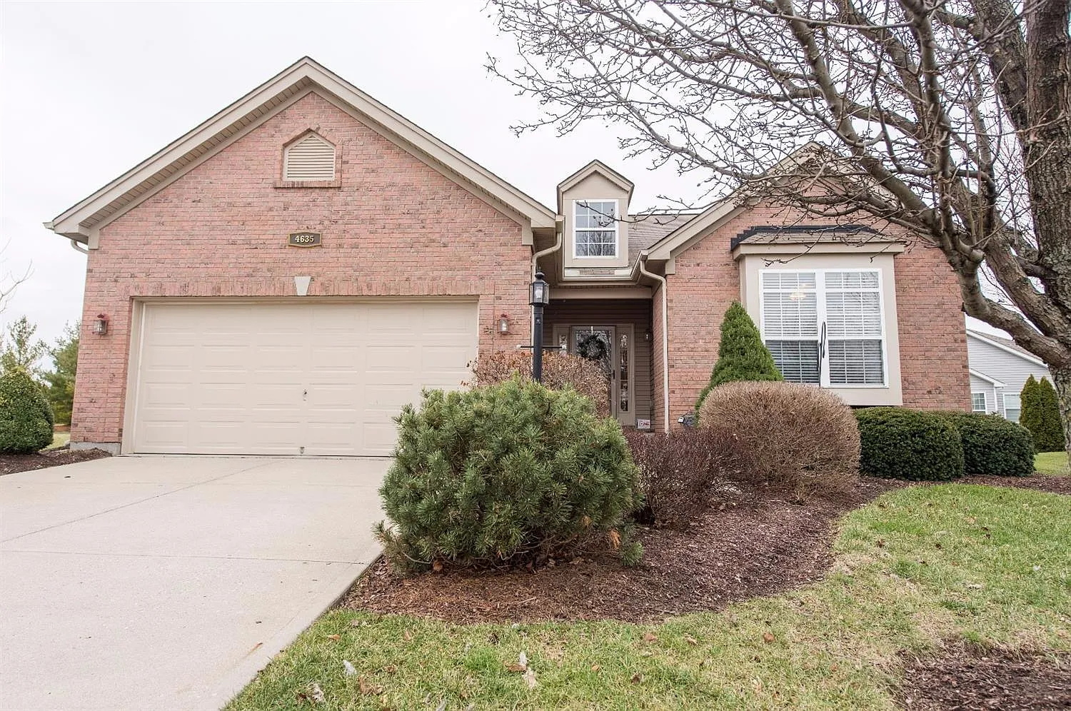 4635 Jeannes Ct photo 1
