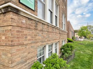 532 Des Plaines Ave., Forest Park, IL 60130