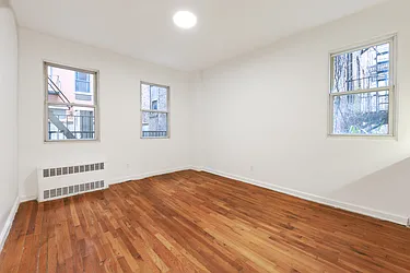 415 West 47th Street, #1B