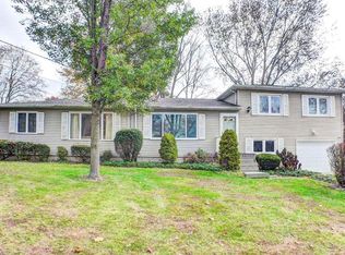10109 Ruth Dr, Wadsworth, OH 44281