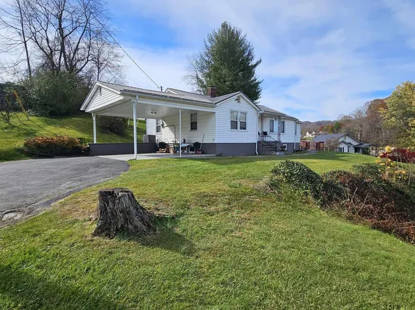 509 Quillen Ave SE, Coeburn, VA 24230