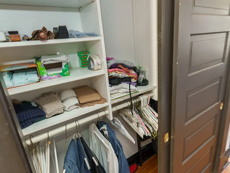 Unique 2 Bedroom in German Village — Photo 19