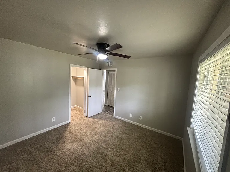 1620 Line St #4 — Photo 5