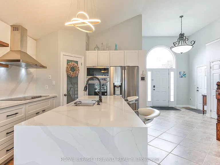 41 Owen Ct — Photo 13