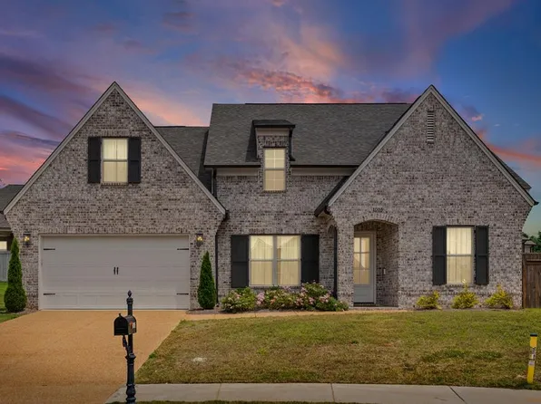 1005 Oak Pl, Oxford, MS 38655