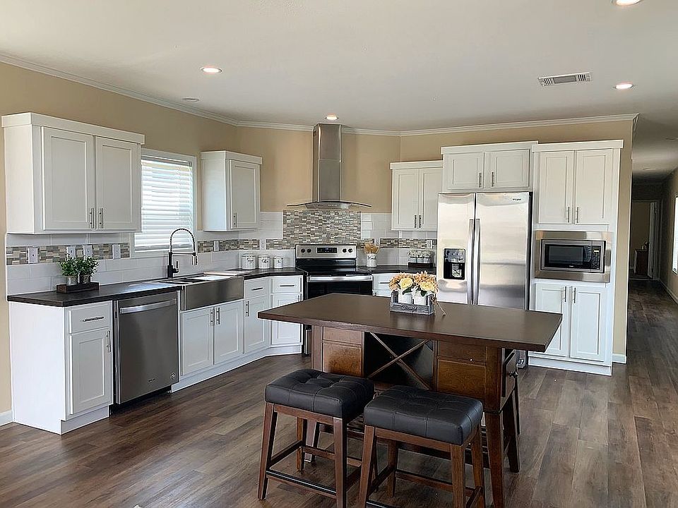 1st image of 11110 Loblolly Ln