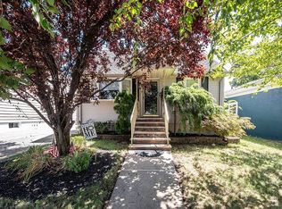 30 Elizabeth Pl, Totowa, NJ