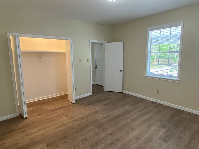 Front Bedroom #1