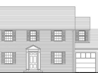 10 Kirkland Cir, Wellesley, MA 02481