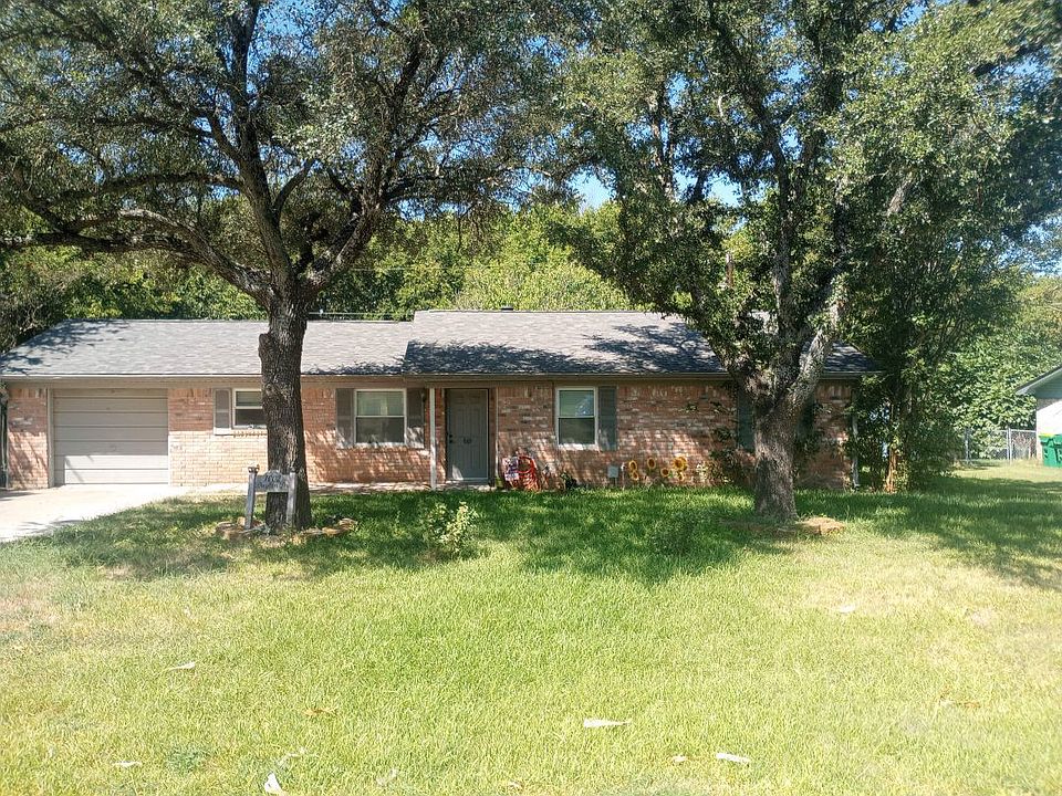 1st image of 1002 Dayton Dr