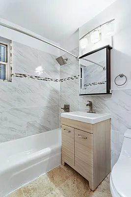 Rented by Compass | media 9