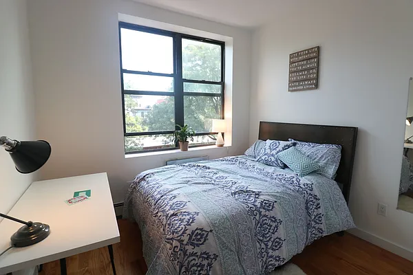 Rented by Compass | media 17