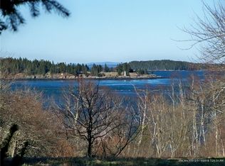 9 Brewster Rd, Eastport, ME 04631