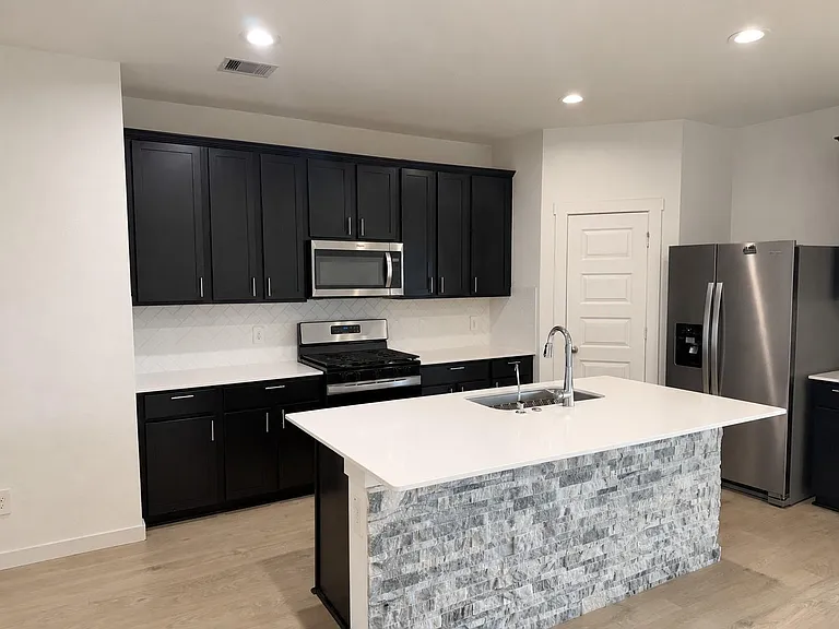 30014 Violet Sky Way — Photo 5