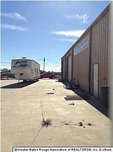 2nd image of 4735 Hugh Loop Rd