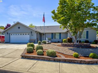 526 Little Valley Rd, Roseburg, OR 97471