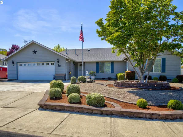 526 Little Valley Rd, Roseburg, OR 97471