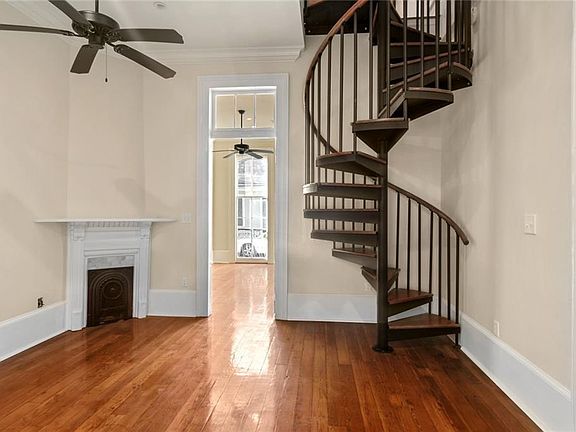 5th image of 514 Dauphine St