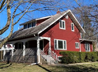 604 Normal Rd, Dekalb, IL 60115