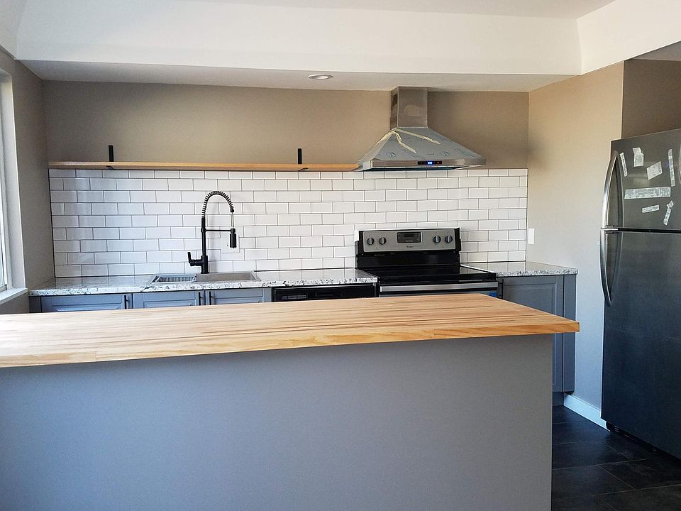 Open kitchen