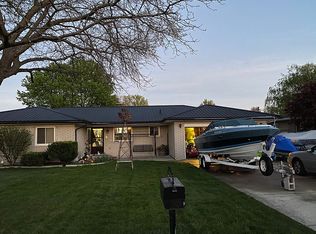 7259 Flamingo Rd, Clay, MI 48001