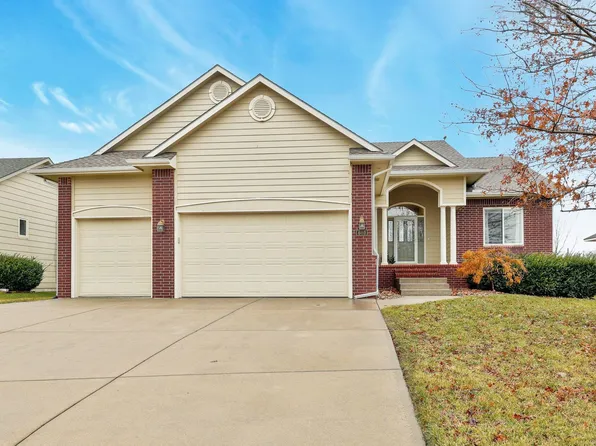609 S Wren Field Dr, Andover, KS 67002