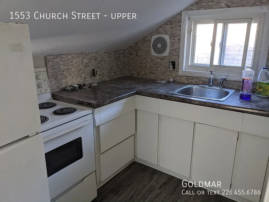 1553 Church St photo 1