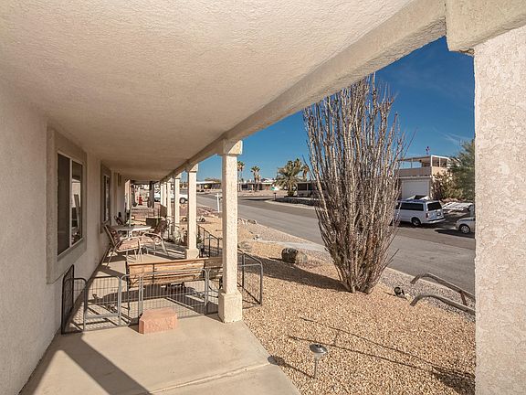 5th image of 3025 Kenneth Ln