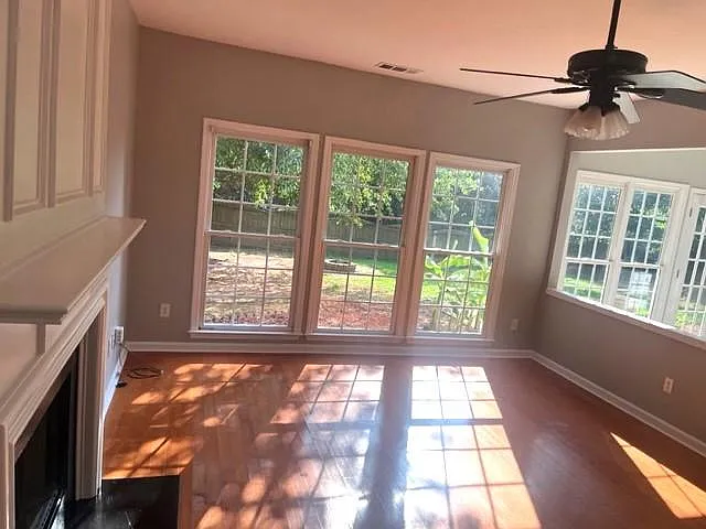 7545 Newstead Dr — Photo 4