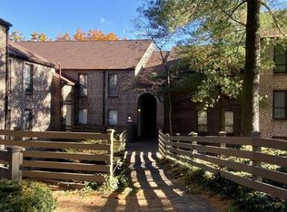 3 Fairway Rd, Reading, PA 19607