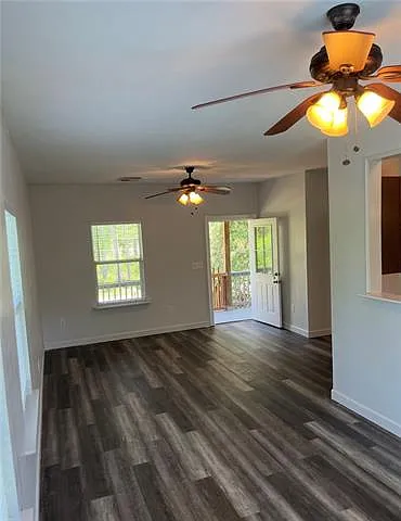 2 bed, 1.0 bath, 1000 sqft, $1,550 — Photo 3