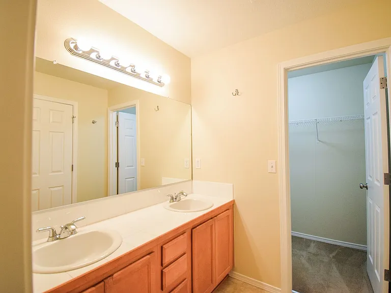 17461 SW Rose Petal Ln — Photo 23
